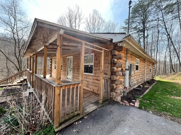 5457 Mill Creek Rd, Elkview, WV 25071