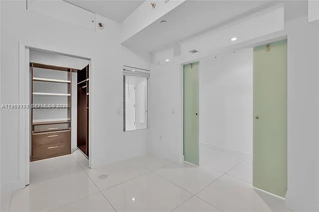 1100 Biscayne Blvd #2706 — Photo 19