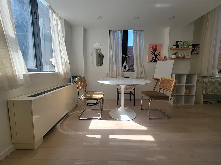 176 W 86th St #7A — Photo 3