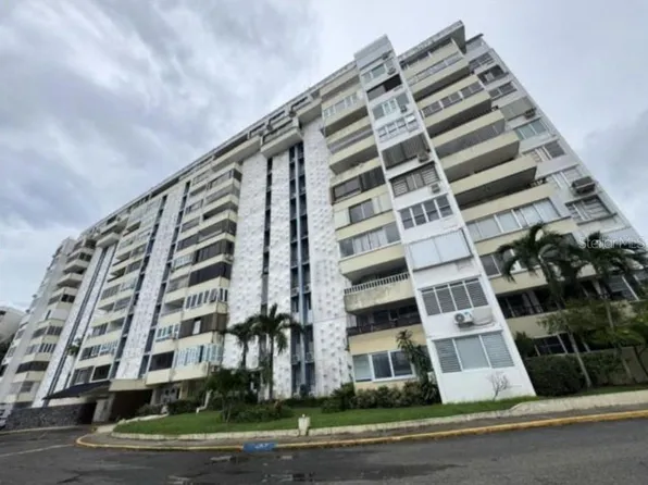 33 27th Ave, Carolina, PR 00979