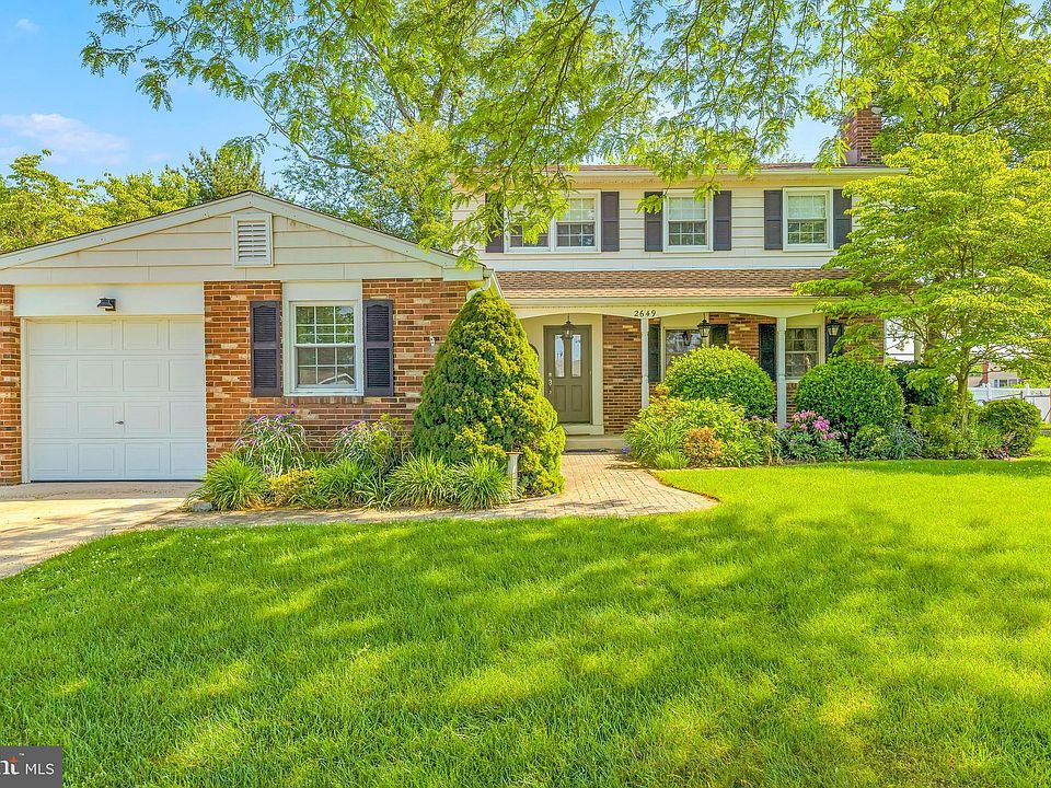 1st image of 2649 Stephenson Dr