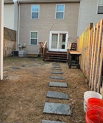2nd image of 506 Kings Crest Dr
