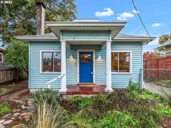 4223 SE Main St, Portland, OR 97215