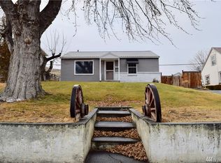 255 F St SW, Ephrata, WA 98823