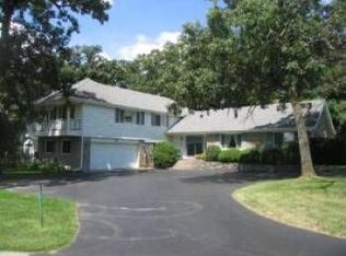 585 Aberdeen Dr, Crete, IL 60417