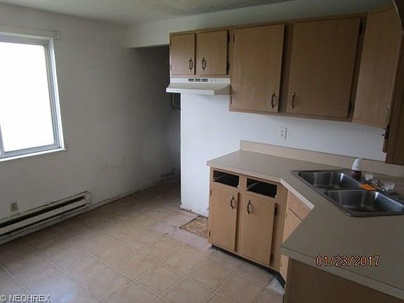 4th image of 1306 Massachusetts Ave