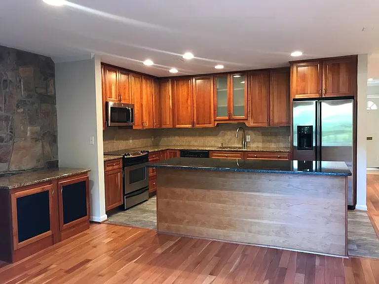 923 T St NW #A — Photo 11