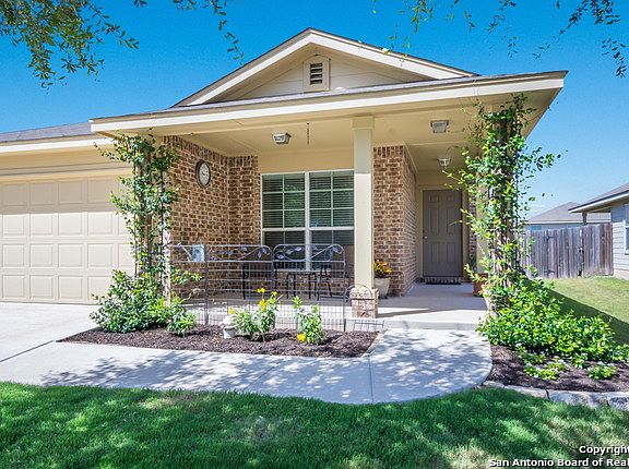 3rd image of 2139 Echo Hills Dr