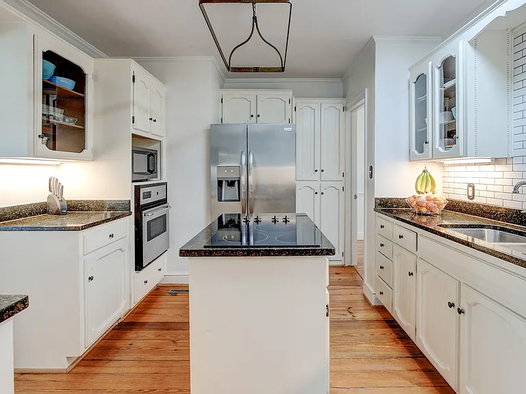 626 Myers Ln — Photo 6