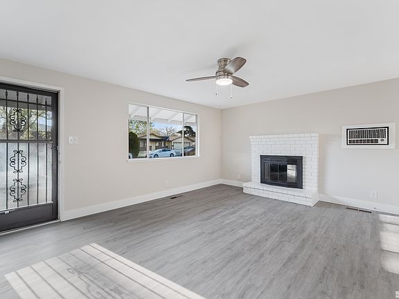 4th image of 2504 Hansen Dr