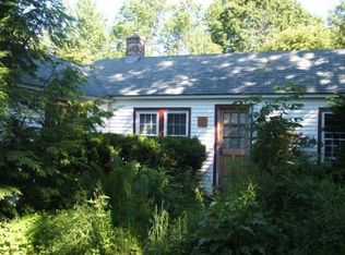 9 Bryant St, Chesterfield, MA 01012