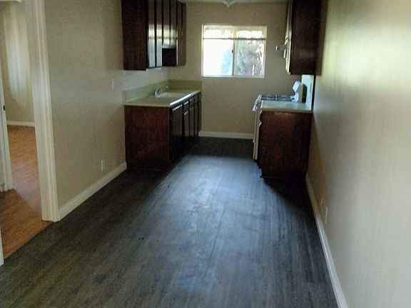5th image of 4818 Persimmon Ave #2