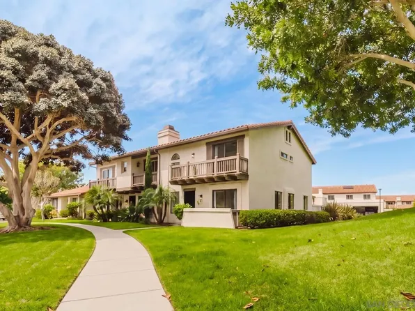 6859 Pear Tree Dr, Carlsbad, CA 92011