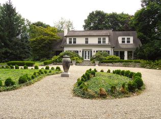 1219 Quarton Rd, Birmingham, MI 48009