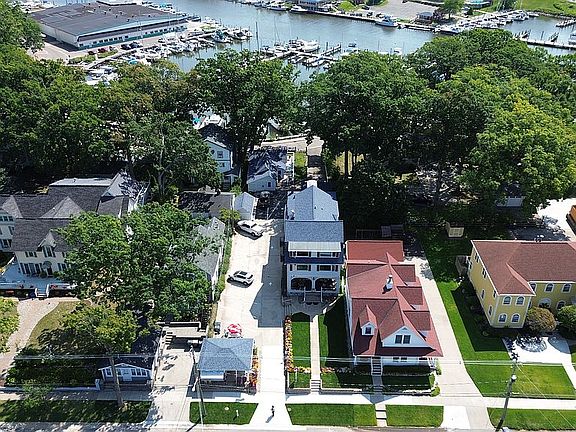 2nd image of 72 N Shore Dr
