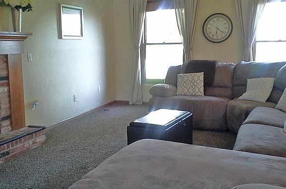 5th image of 952 Little Creek Dr