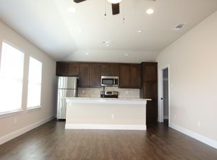 1300-1304 White Sand Dr, Azle, TX 76020