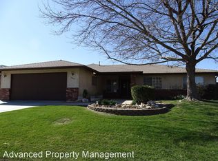 1037 Hickory Ave, Tehachapi, CA 93561
