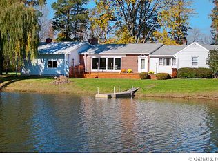 215 N Hamlin Rd, Hilton, NY 14468