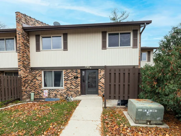 7303 Winthrop Way Unit 4, Downers Grove, IL 60516