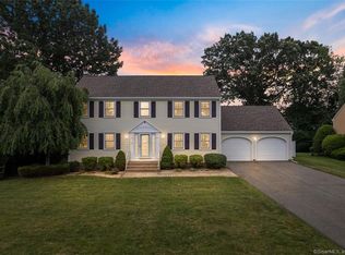 14 Orchard Hill Dr, Wethersfield, CT 06109