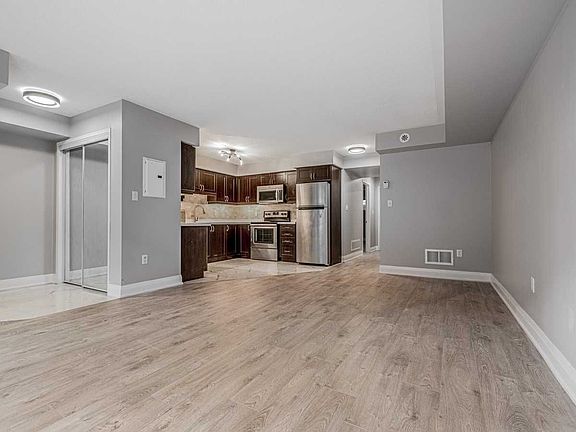 4th image of 47 Hays Blvd #25