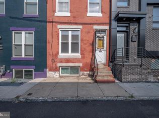 1315 N Myrtlewood St, Philadelphia, PA