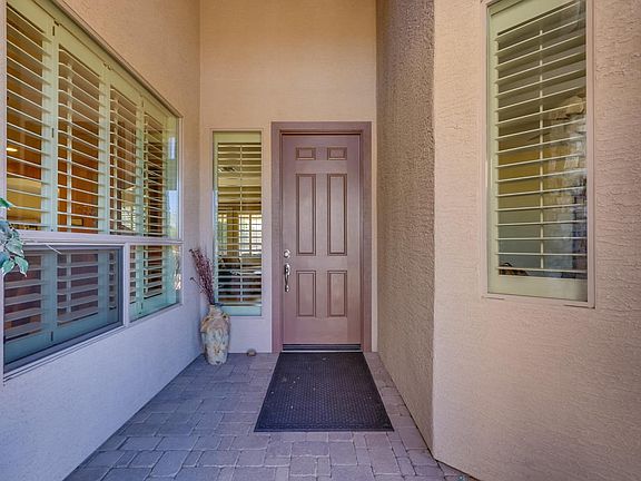 3rd image of 2414 E Mayview Dr