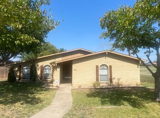 5284 Reed Dr, The Colony, TX 75056
