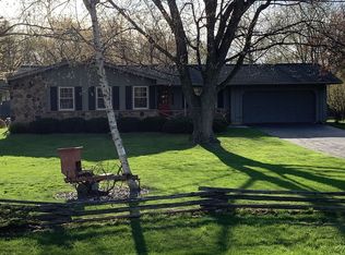 7534 Sylvan Dr, Caledonia, WI 53108