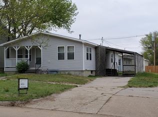 513 N Grant Ave, Norton, KS 67654