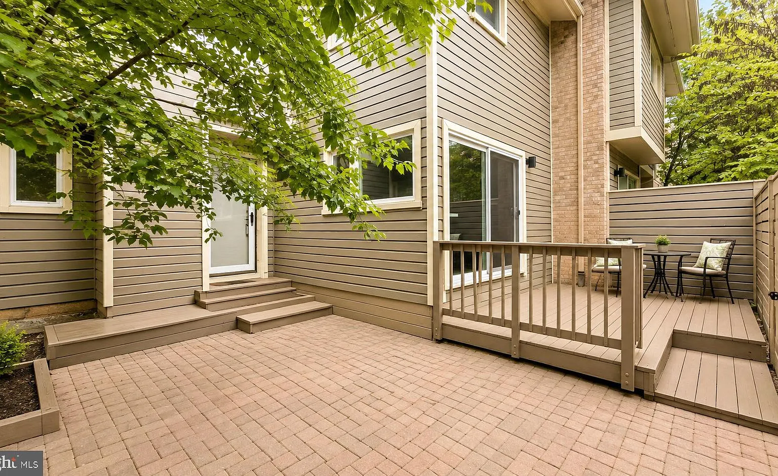 4 bed, 3.5 bath, 2888 sqft, $4,600 — Photo 4