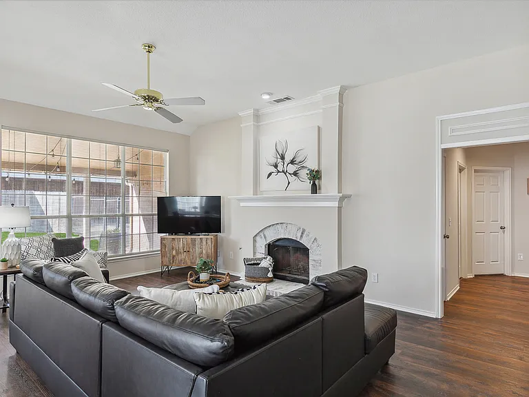 1932 Sunrise Trl — Photo 6