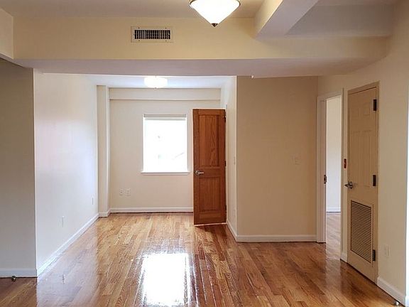 3rd image of 28-43 37th St #3R