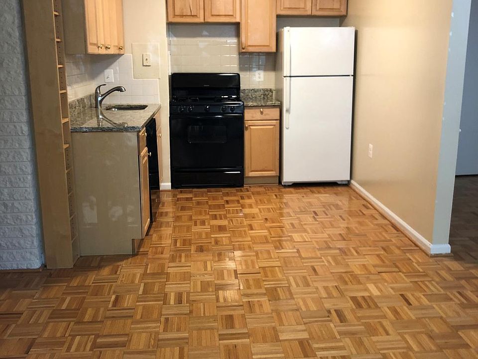 1st image of 4360 Ivymount Ct APT 25