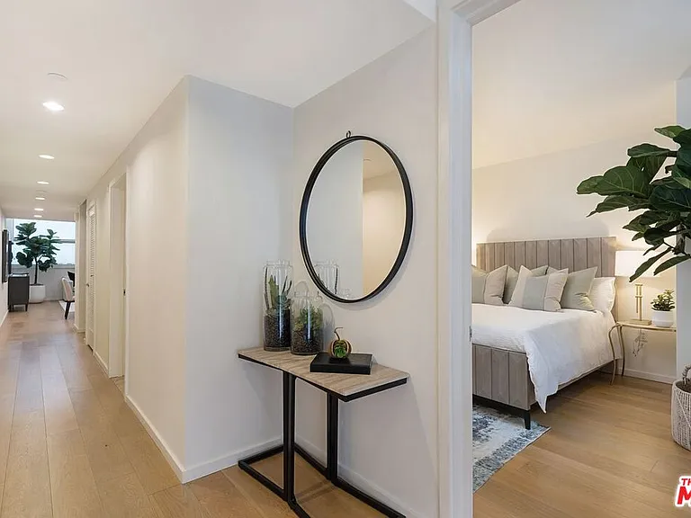 1705 Ocean Ave #107 — Photo 4