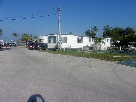2nd image of 103650 Overseas Hwy #26