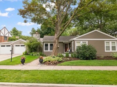 255 Crest Rd, Glen Ellyn, IL, 60137