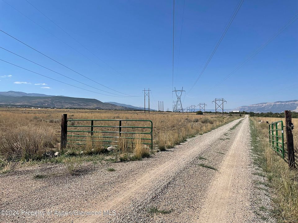 2nd image of 319 Tbd County Rd