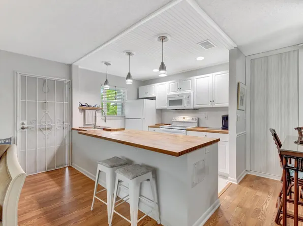 672 High Point Boulevard N #D, Delray Beach, FL 33445