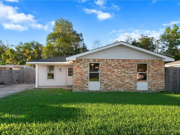 2712 Nancy Dr, Meraux, LA 70075