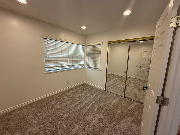 1647 Orinda Ct — Photo 9