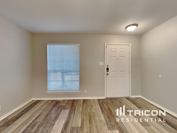 2nd image of 3346 Kinglet Ct