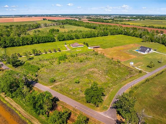 4th image of 445 Downs Ln Lot 4-5