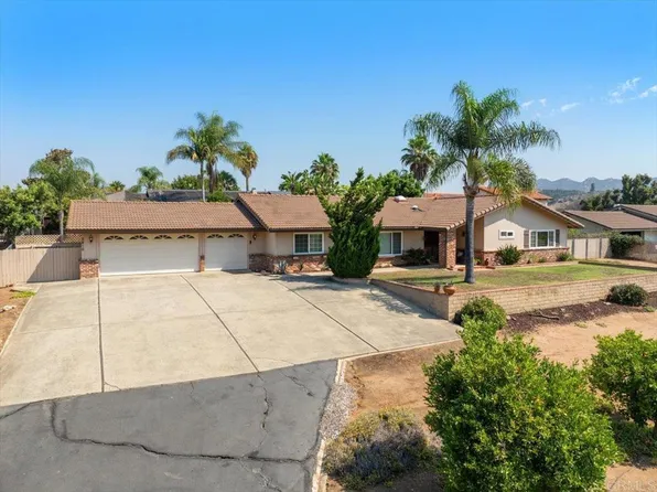 2610 Wedgewood Ave, Escondido, CA 92027