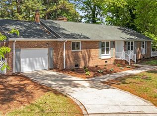 2752 Martone Rd, Norfolk, VA 23518