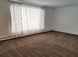 1650 S Mannheim Rd APT 1, Westchester, IL 60154