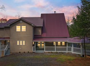 917 Hickory Hollow Way, Cosby, TN 37722