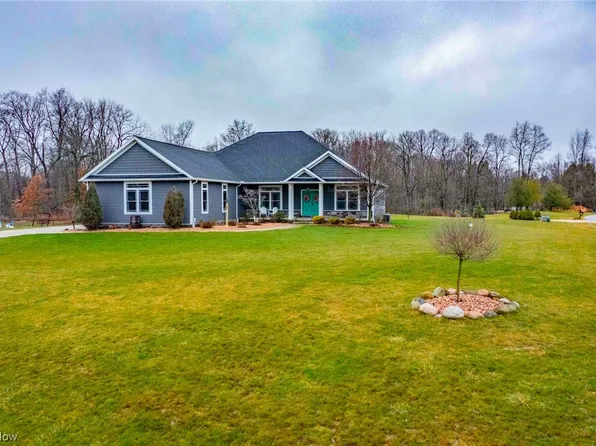 5345 Summerwood Dr, Seville, OH 44273