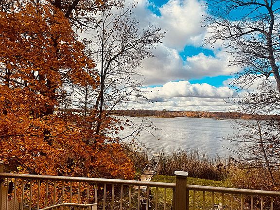 3rd image of 13231 Island Lake Rd E